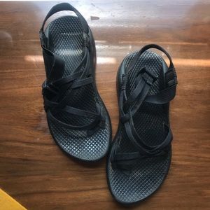 Black Toe Strap Chacos